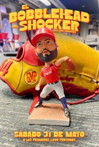 Charros lanzará bobblehead de “El Shocker” Luis Iván Rodríguez este 31 de mayo. ¿Sabías que fue figura en el Estatal de Chihuahua 2023? ¡Un ídolo que brilla en verano e invierno!